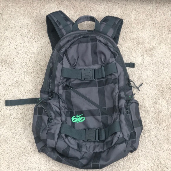nike 6.0 backpack